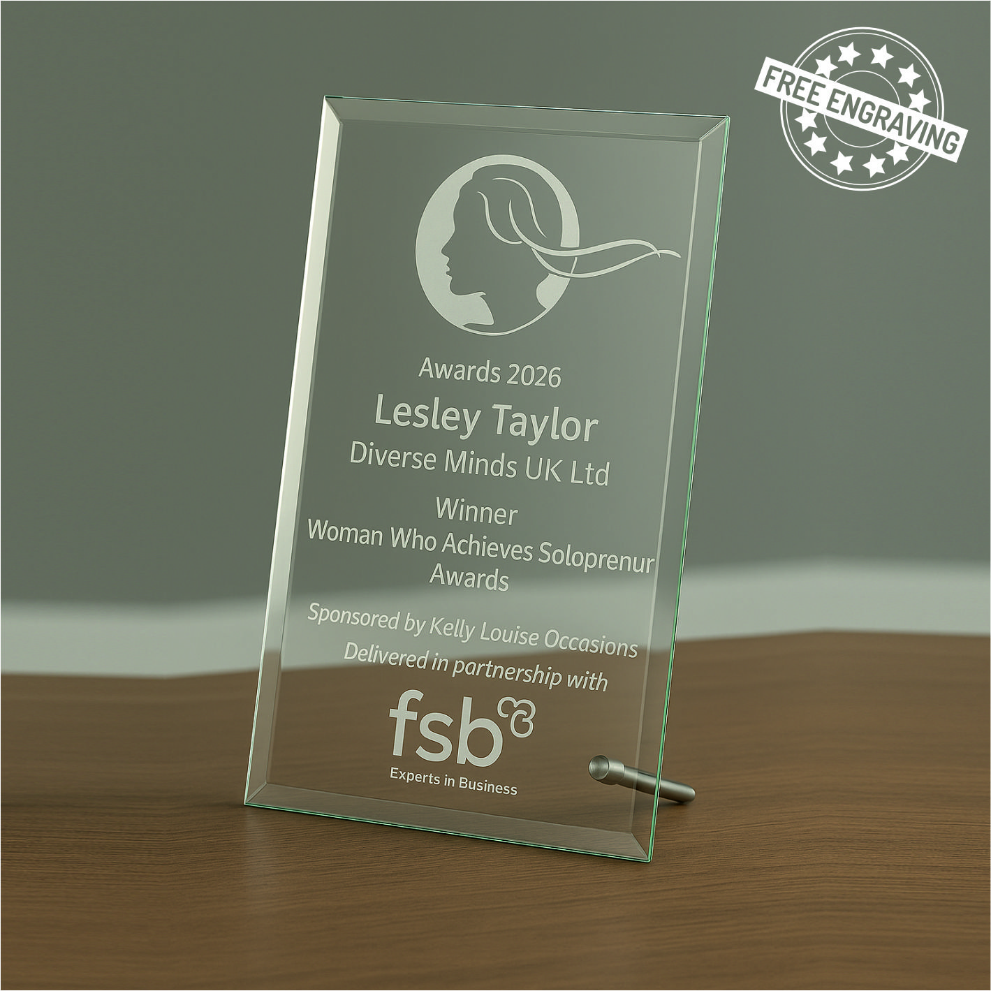 11cm LASER ENGRAVED CRICKET GLASS PLAQUE - W201